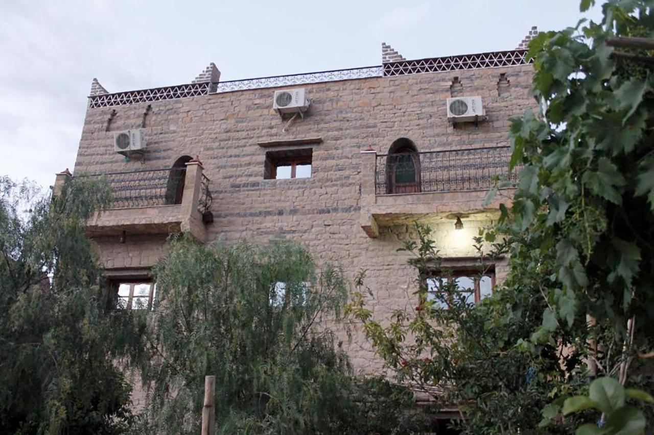 Maison La Lune Des Gorges Tinghir Exterior photo